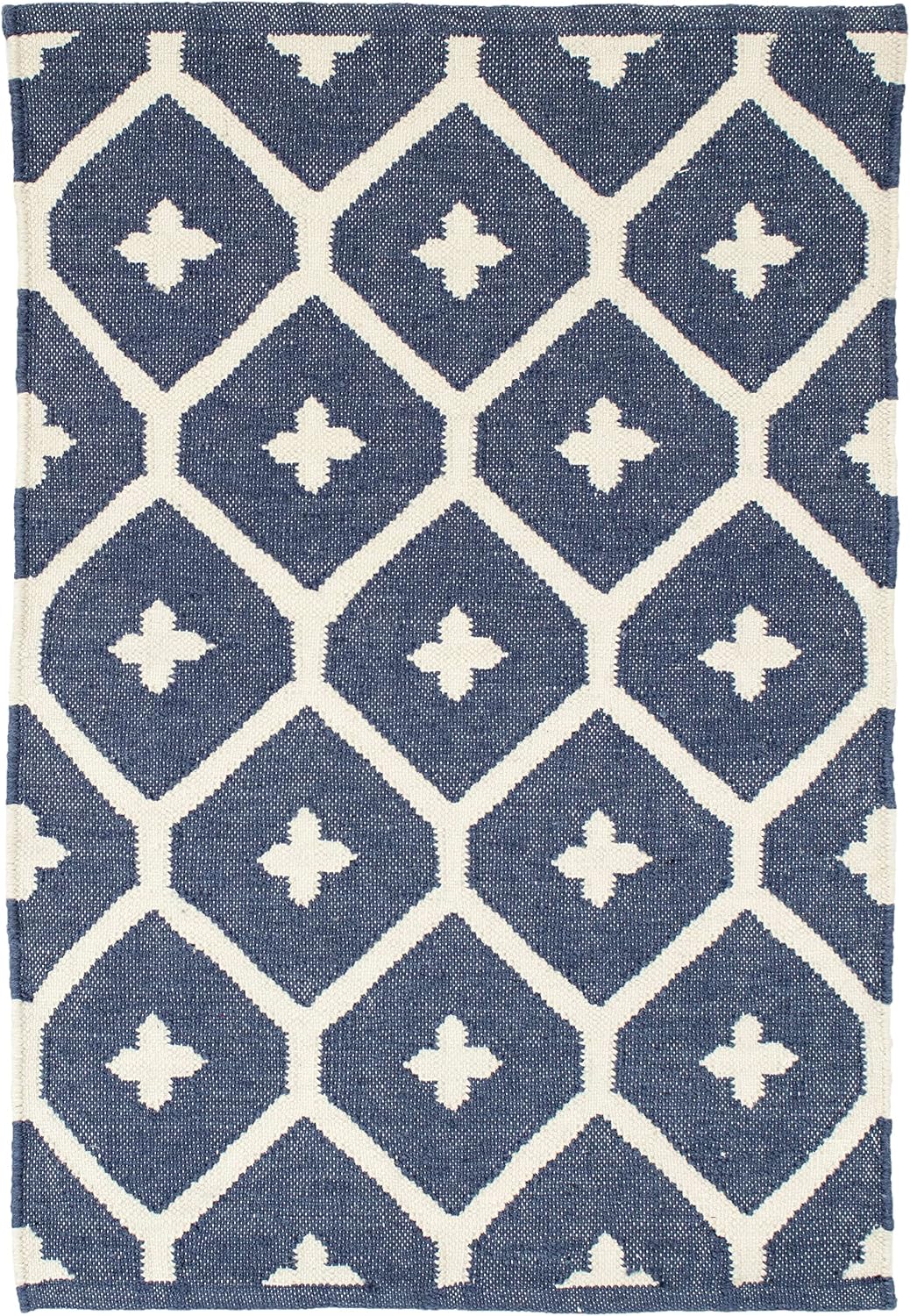 Dash and Albert Elizabeth Indoor/Outdoor Rug – 3’x5′ Navy Geometric Handwoven Washable Accent Carpet, Durable & Fade-Resistant