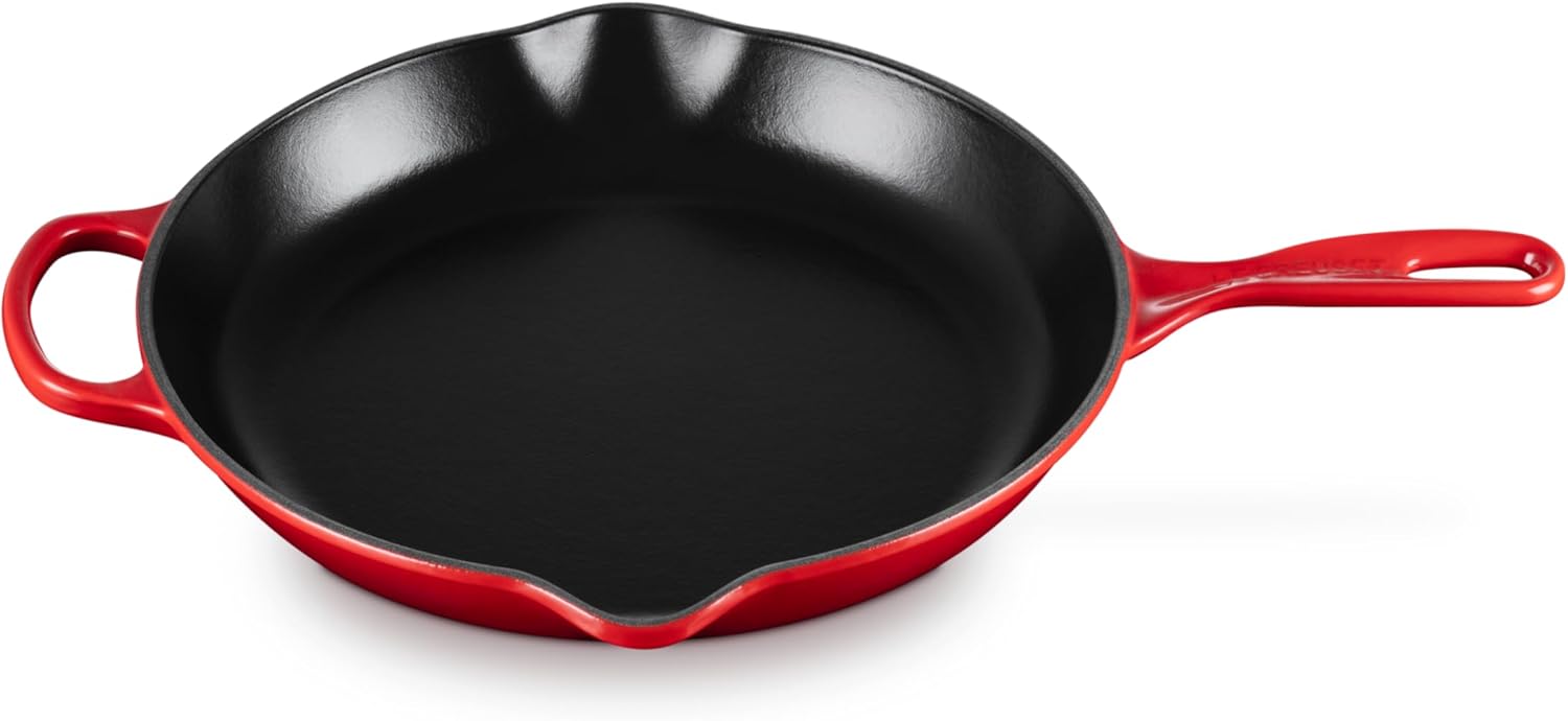 Le Creuset Enameled Cast Iron Signature Iron Handle Skillet, 11.75″ (2-3/8 qt.), Cerise