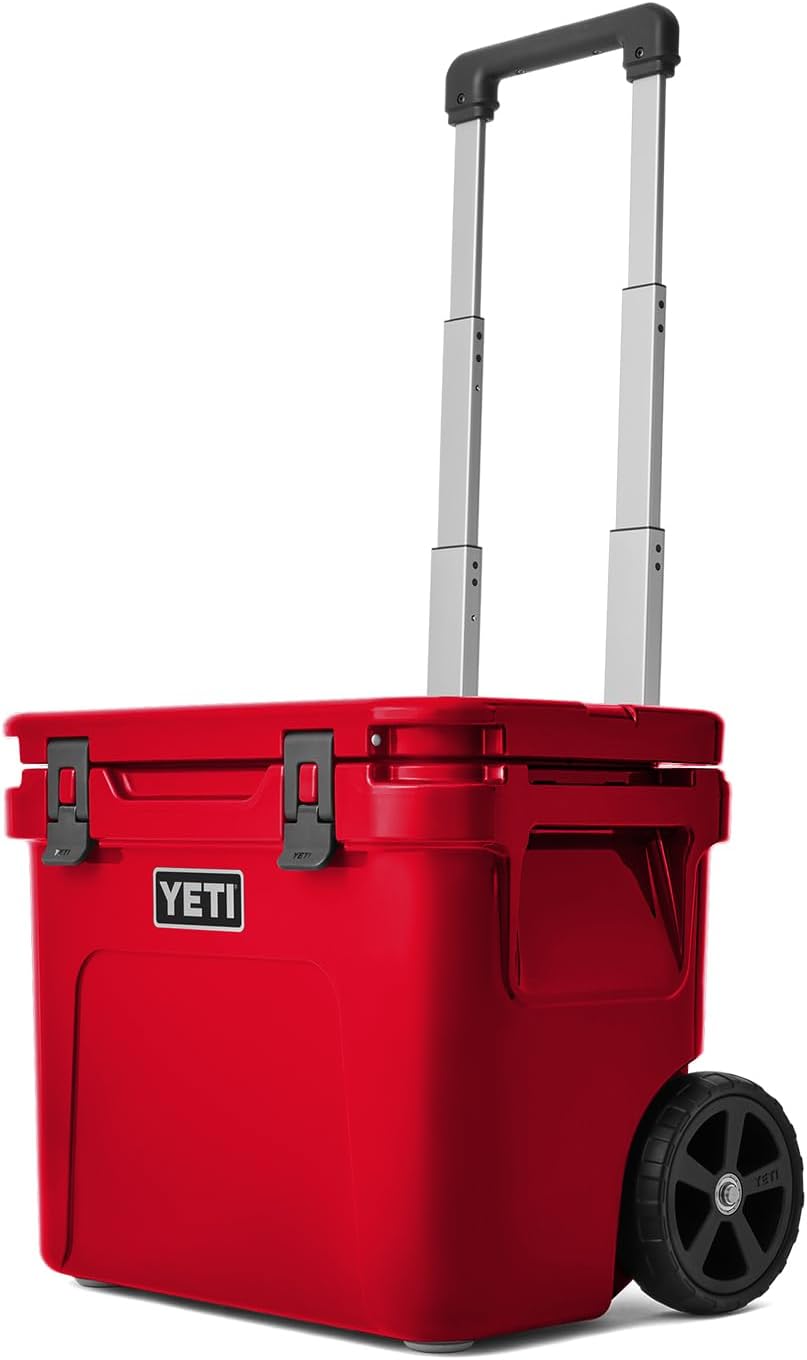 YETI Roadie 32 Wheeled Cooler – Rescue Red